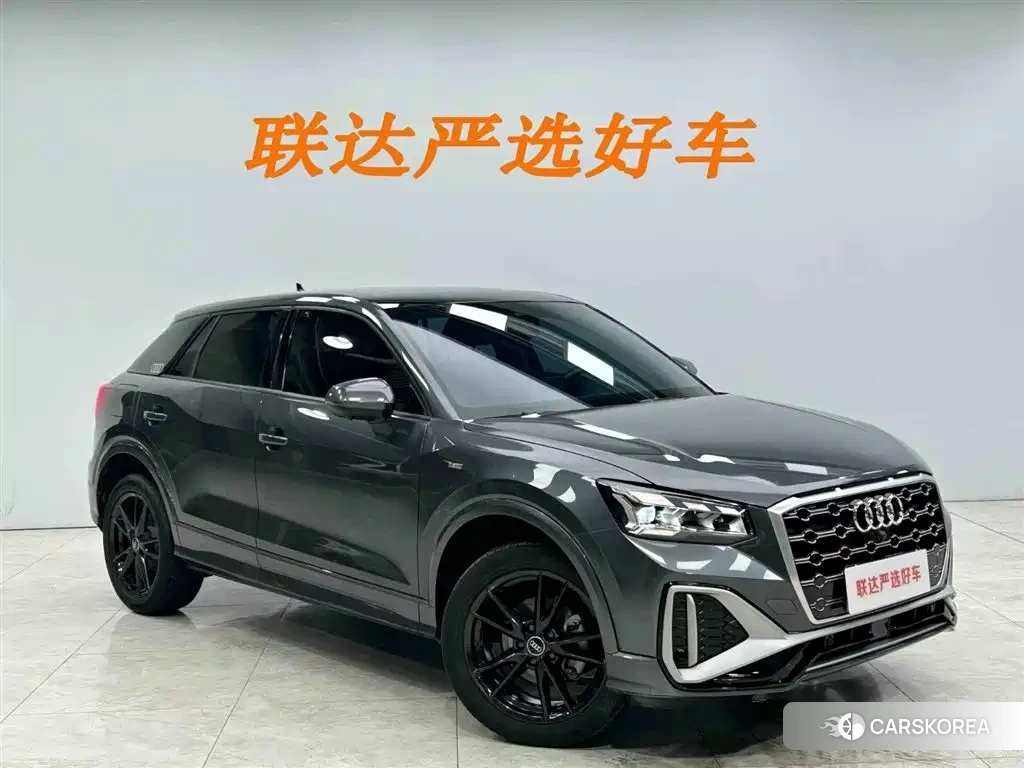 Audi Q2L id 4628405 из Китая 15
