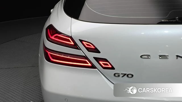Genesis The New G70 Shooting Brake id 4880794 из Кореи 15