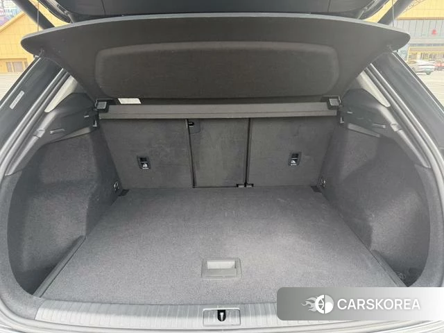 Audi Q3 id 4367456 из Китая 15