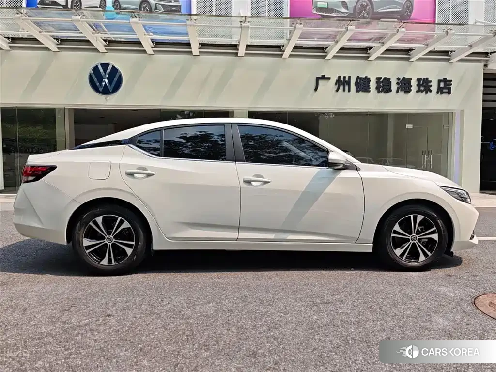 Nissan Xuan Yi id 4514346 из Китая 15