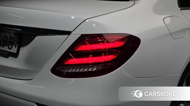 Mercedes-Benz E-Class W213 id 4770529 из Кореи 15