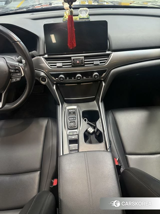 Honda Accord id 3913534 из Китая 15