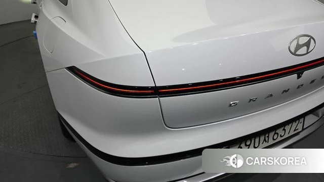 Hyundai Grandeur Hybrid (GN7) id 4194774 из Кореи 15