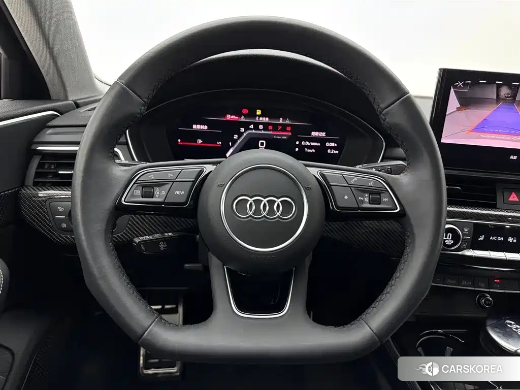 Audi A4L id 4600645 из Китая 15