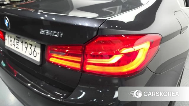 BMW 5 Series (G30) id 4872839 из Кореи 15