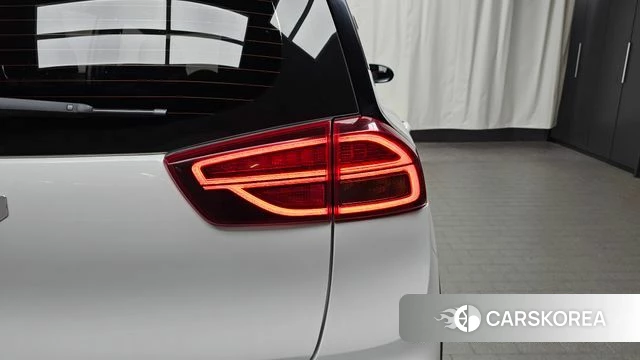Kia Niro Plus id 4631155 из Кореи 15