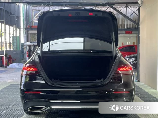 Mercedes-Benz E-class id 4279390 из Китая 15