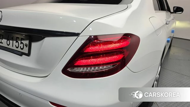 Mercedes-Benz E-Class W213 id 4285674 из Кореи 15