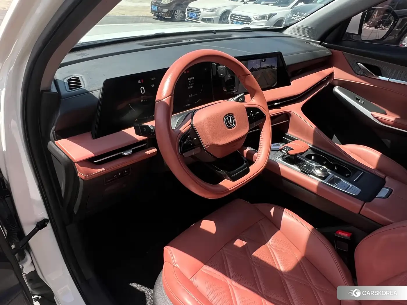 Chang'an Changan CS75PLUS id 4570308 из Китая 15
