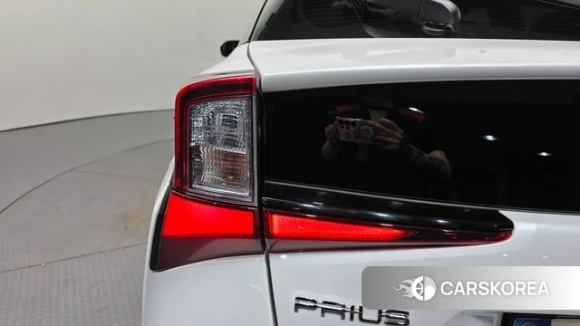 Toyota Prius 4th Generation id 4458000 из Кореи 15
