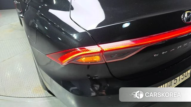 Hyundai The New Grandeur IG id 4187948 из Кореи 15