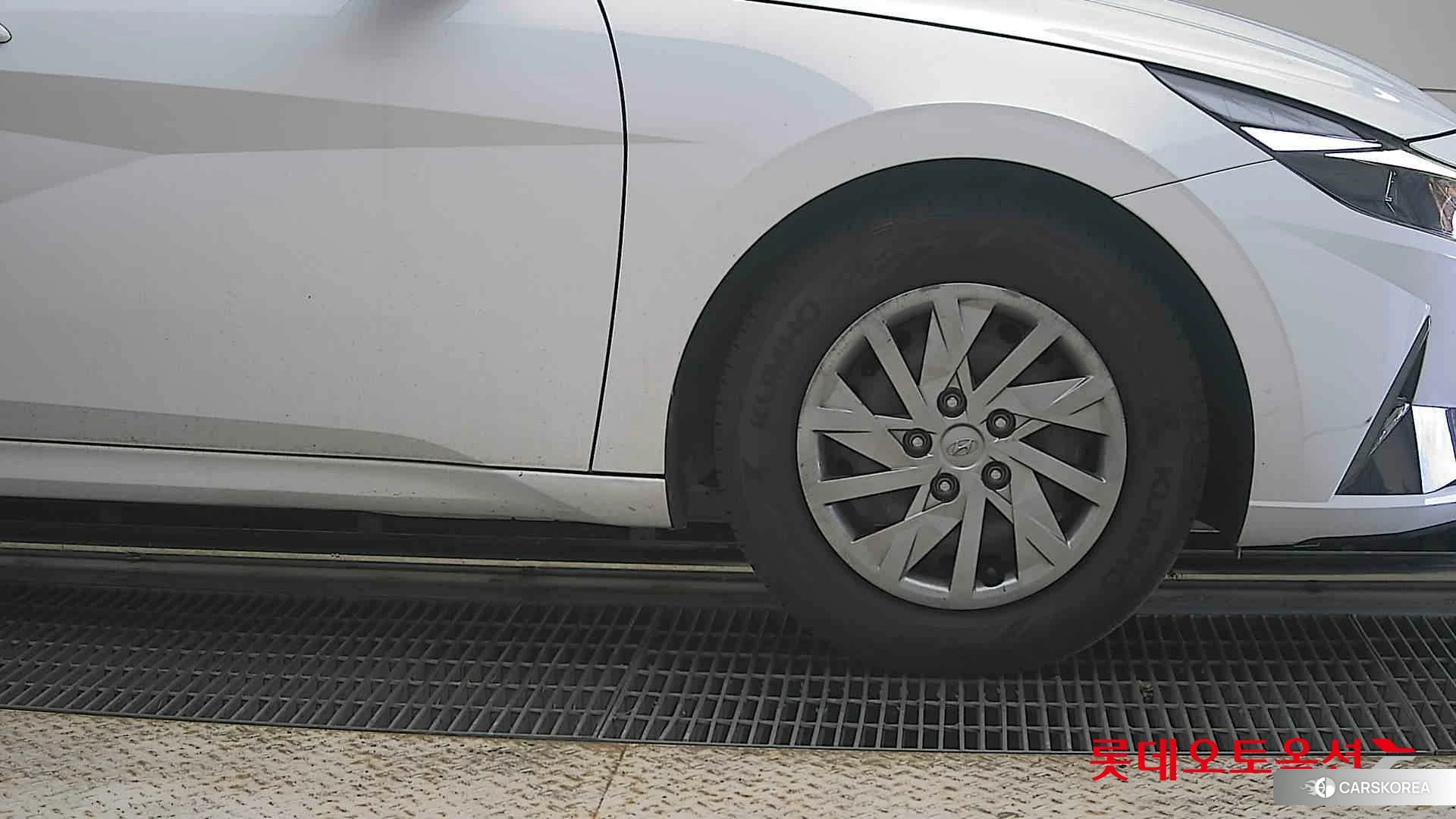 Hyundai Avante id 4498411 из Кореи 14
