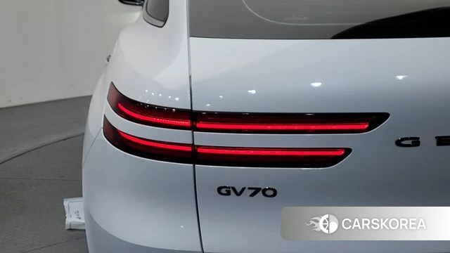 Genesis GV70 id 4636999 из Кореи 15