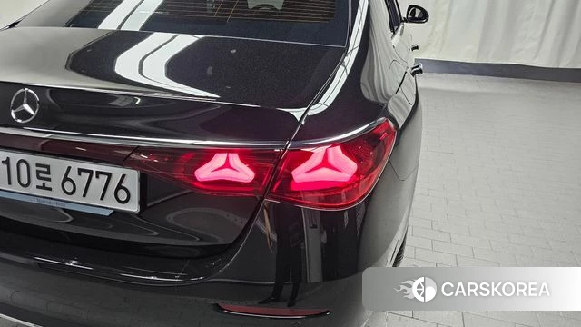 Mercedes-Benz E-Class W214 id 4222573 из Кореи 15