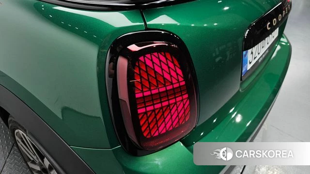 Mini Cooper C Convertible 4th Generation id 4222442 из Кореи 15