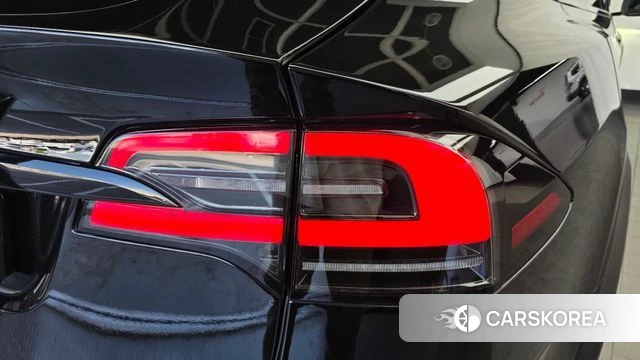 Tesla Model X id 4762575 из Кореи 15