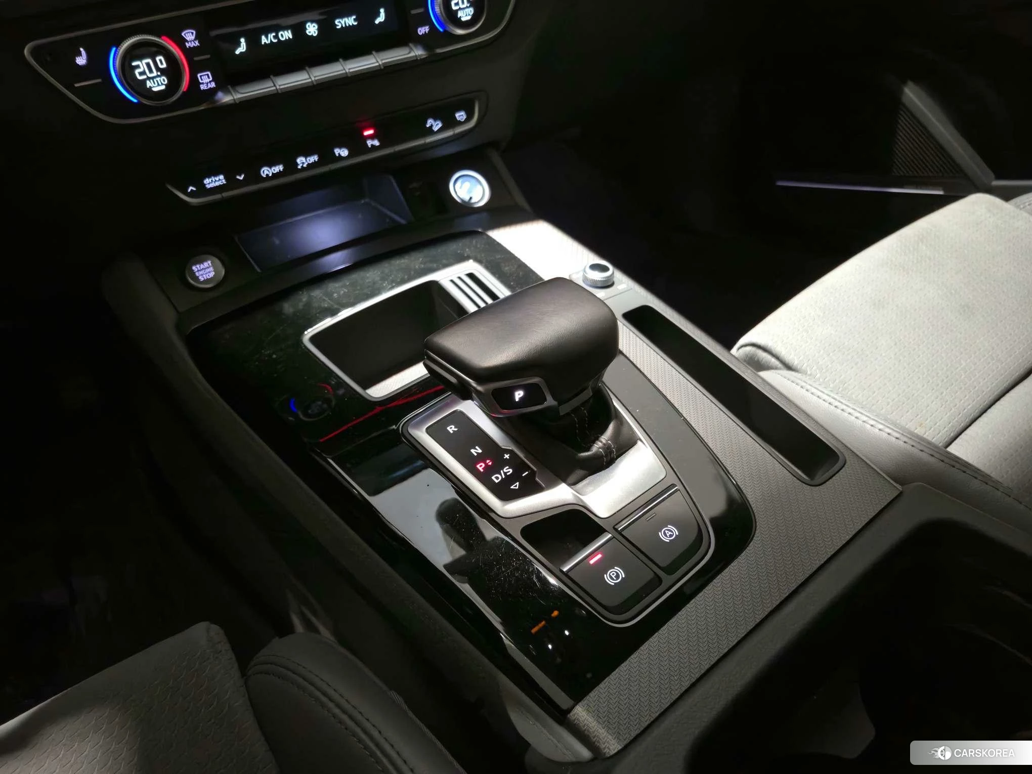 Audi Q5L Sportback id 4479837 из Китая 15