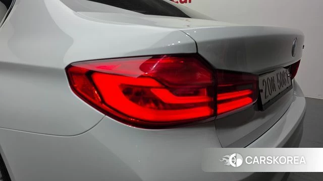 BMW 5 Series (G30) id 4232983 из Кореи 15
