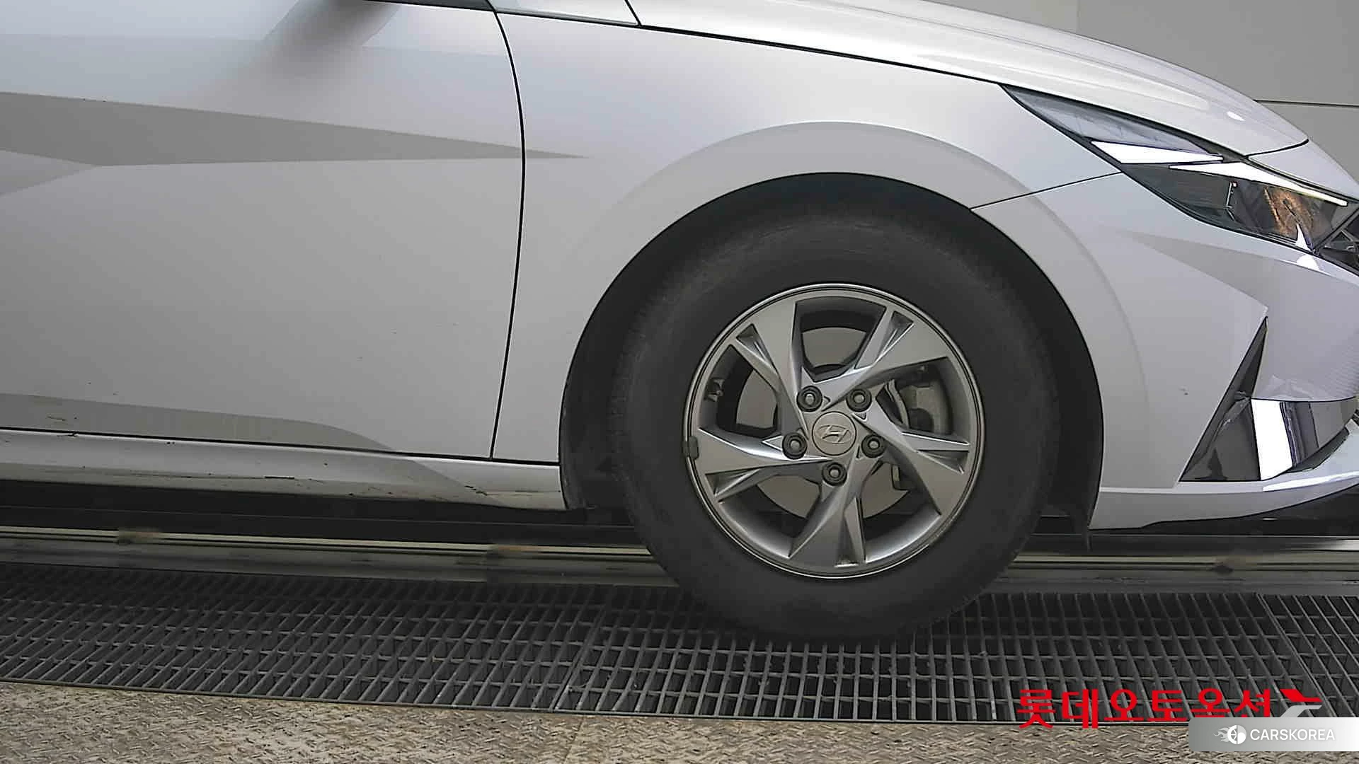 Hyundai Avante id 3869308 из Кореи 15