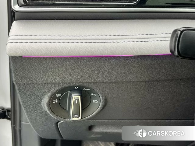 Volkswagen Tiguan L id 4392040 из Китая 15