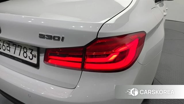 BMW 5 Series (G30) id 4581516 из Кореи 15