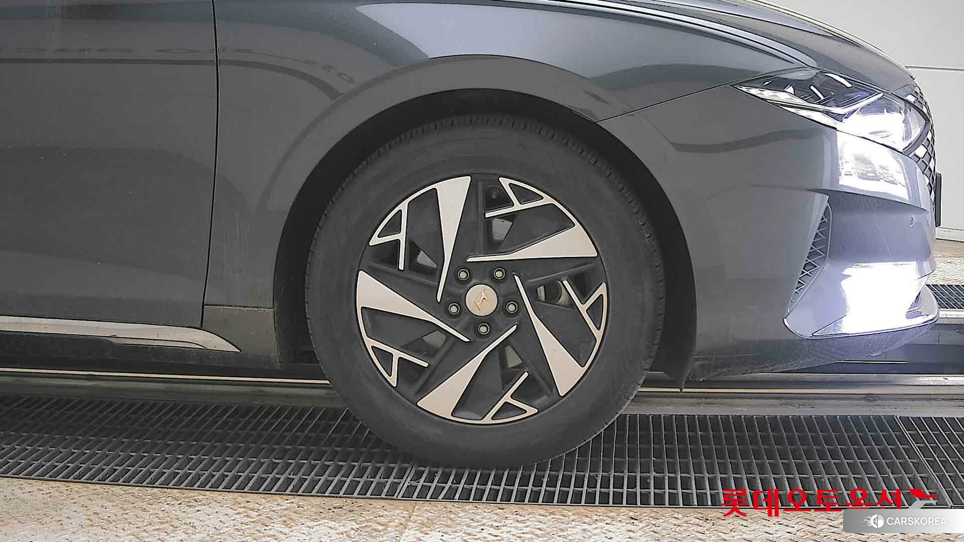 Hyundai Grandeur Hybrid id 4289392 из Кореи 15