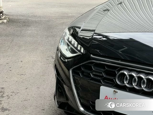 Audi A4L id 4273749 из Китая 15