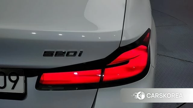 BMW 5 Series (G30) id 4631028 из Кореи 15
