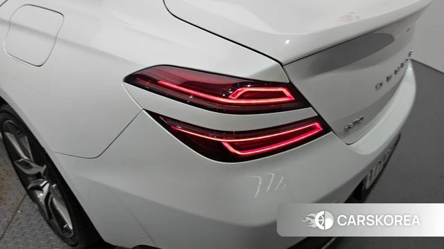Genesis The New G70 id 4476237 из Кореи 15