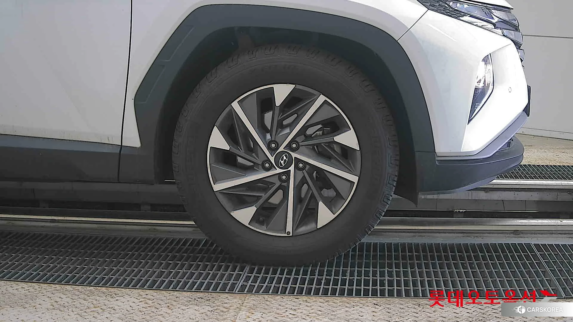 Hyundai Tucson id 4289358 из Кореи 15