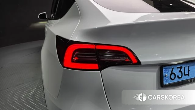 Tesla Model Y id 4523722 из Кореи 15
