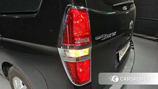 Hyundai The New Grand Starex id 4195997 из Кореи 15