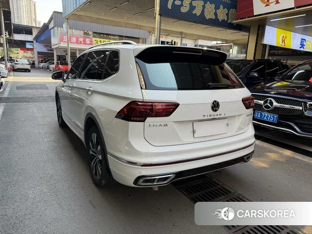 Volkswagen Tiguan L id 4275745 из Китая 15