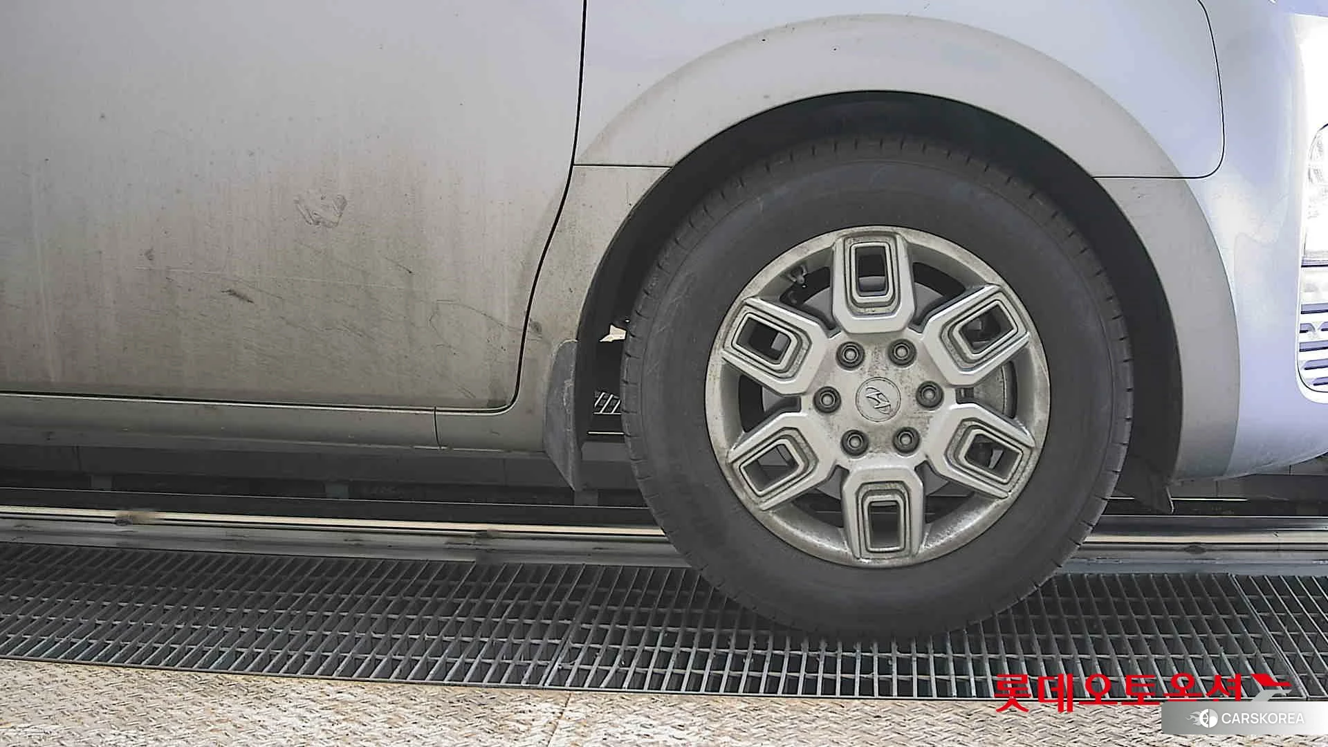 Hyundai Staria id 3881993 из Кореи 15