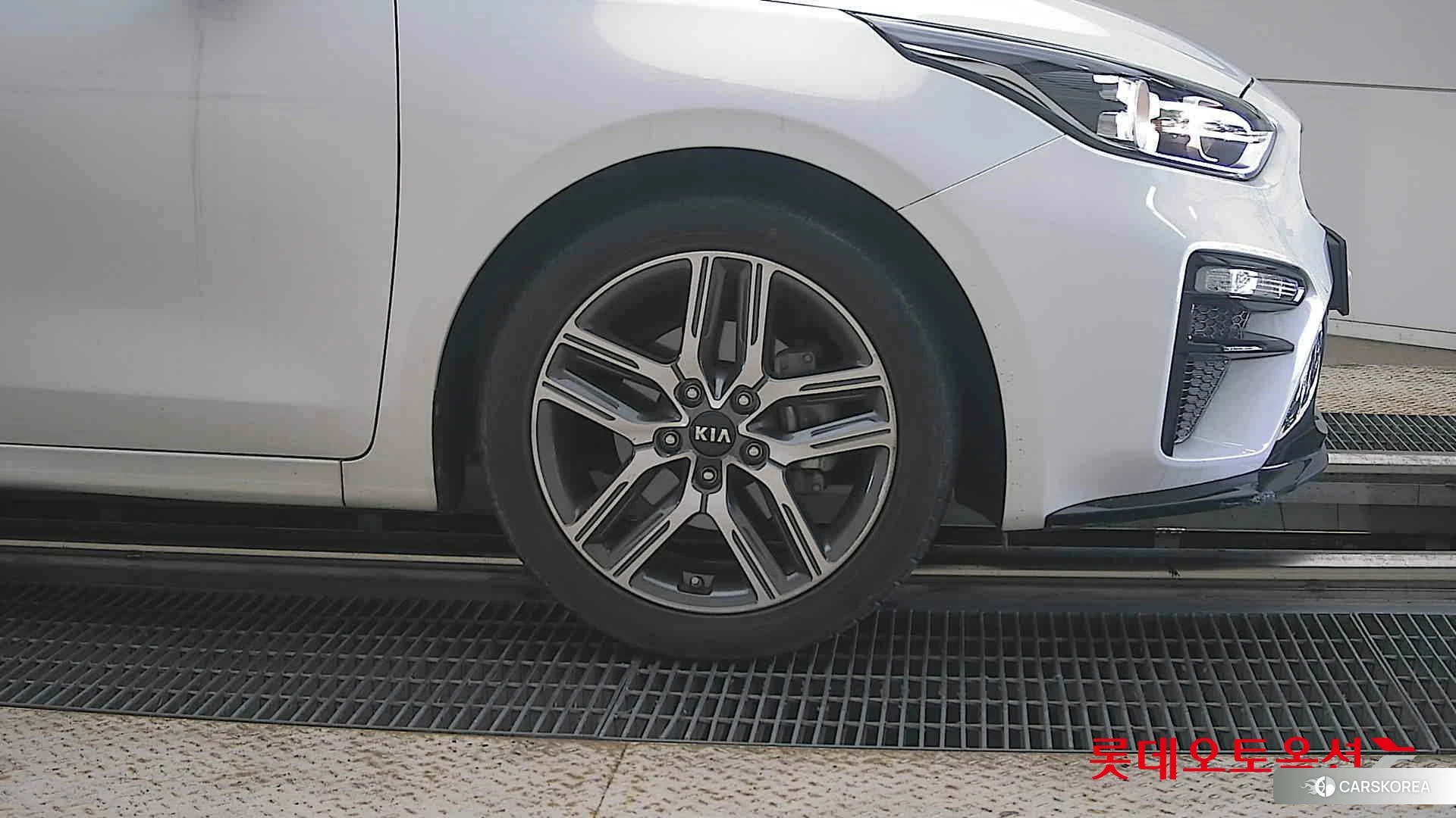 Kia K3 id 4669093 из Кореи 15