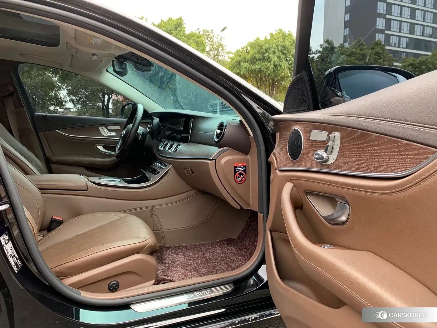Mercedes-Benz E-Class id 4685999 из Китая 15