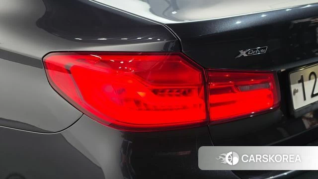 BMW 5 Series (G30) id 4780718 из Кореи 15