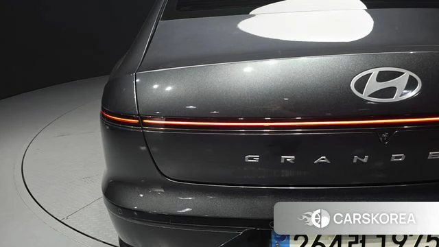 Hyundai Grandeur Hybrid (GN7) id 4711306 из Кореи 15