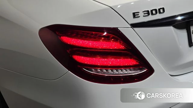 Mercedes-Benz E-Class W213 id 4663092 из Кореи 15