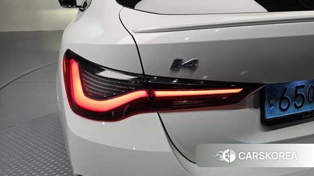 BMW i4 id 4687474 из Кореи 15