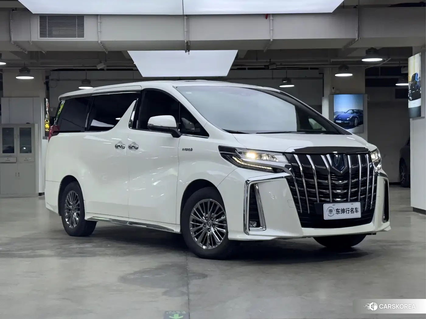 Toyota Elfa id 4578174 из Китая 15