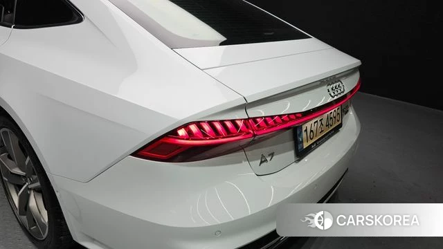 Audi A7 (4K) id 4338813 из Кореи 15