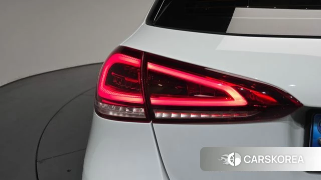 Mercedes-Benz A-Class W177 id 4350355 из Кореи 15