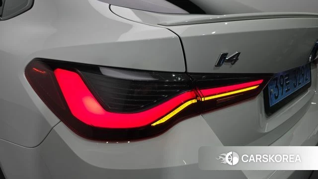 BMW i4 id 4336745 из Кореи 15