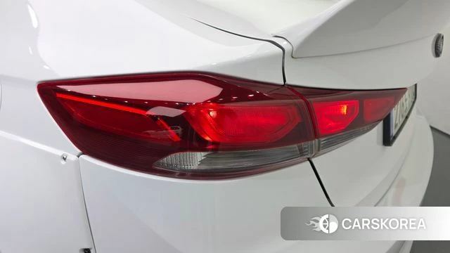 Hyundai Avante AD id 4667783 из Кореи 15