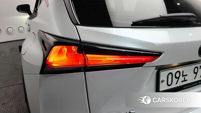 Lexus NX300h id 4294736 из Кореи 15