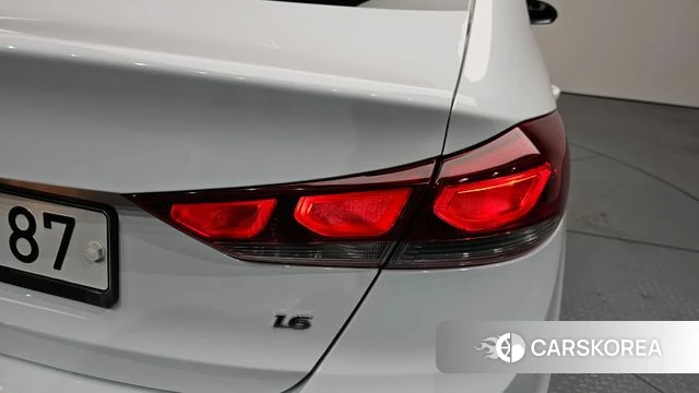 Hyundai Avante AD id 4325841 из Кореи 15