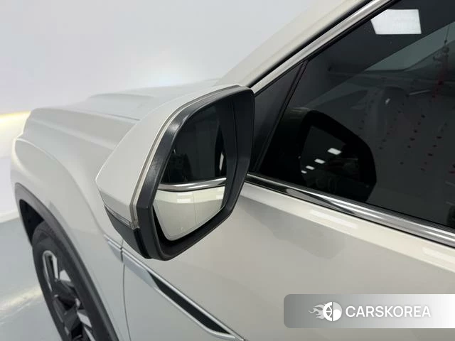 Volkswagen Tourang id 4299752 из Китая 15
