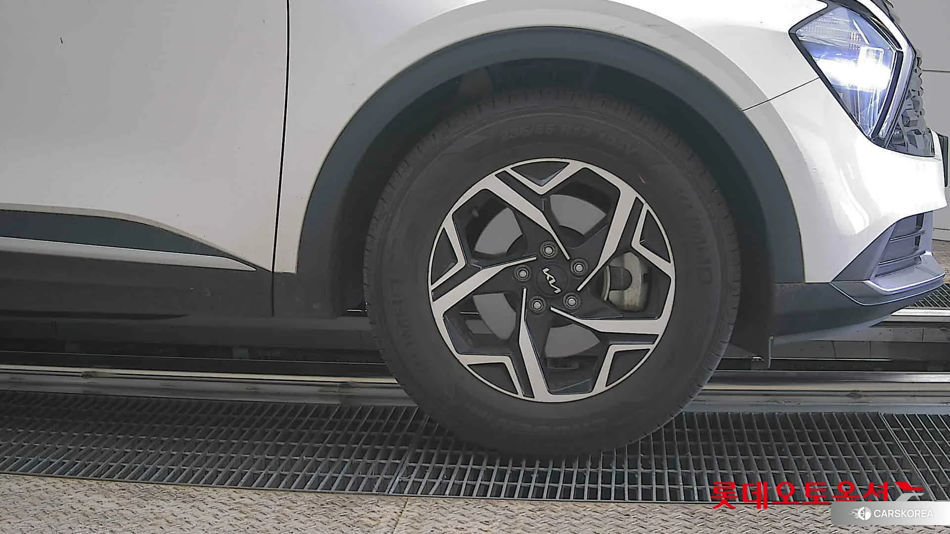 Kia Sportage id 3882163 из Кореи 15