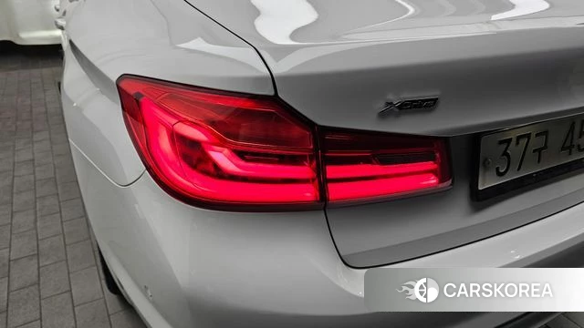 BMW 5 Series (G30) id 4390363 из Кореи 15